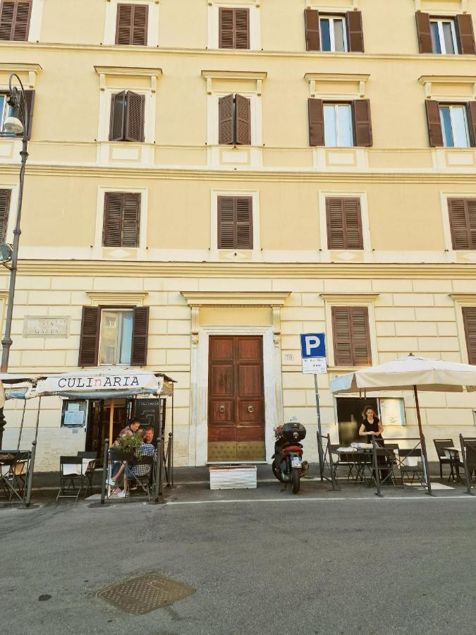 Casa Totti Bed & Breakfast Rome Exterior photo